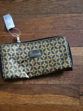 Harrods Gold and Black Patterned Zip Card Holder